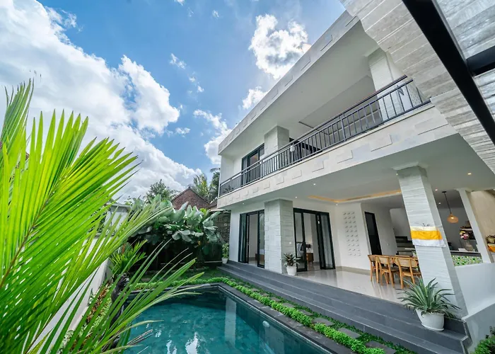 Gauri - Quiet Village Retreat With Huge Pool Near Dining Spots Villa *