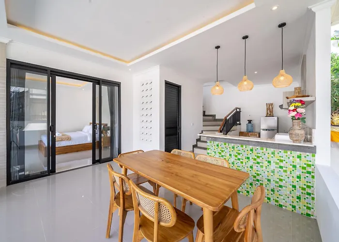 Gauri - Quiet Village Retreat With Huge Pool Near Dining Spots Villa *